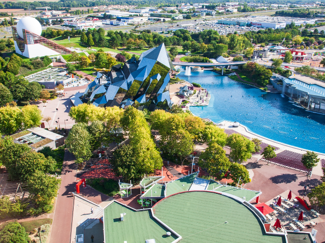 5. futuroscope 1